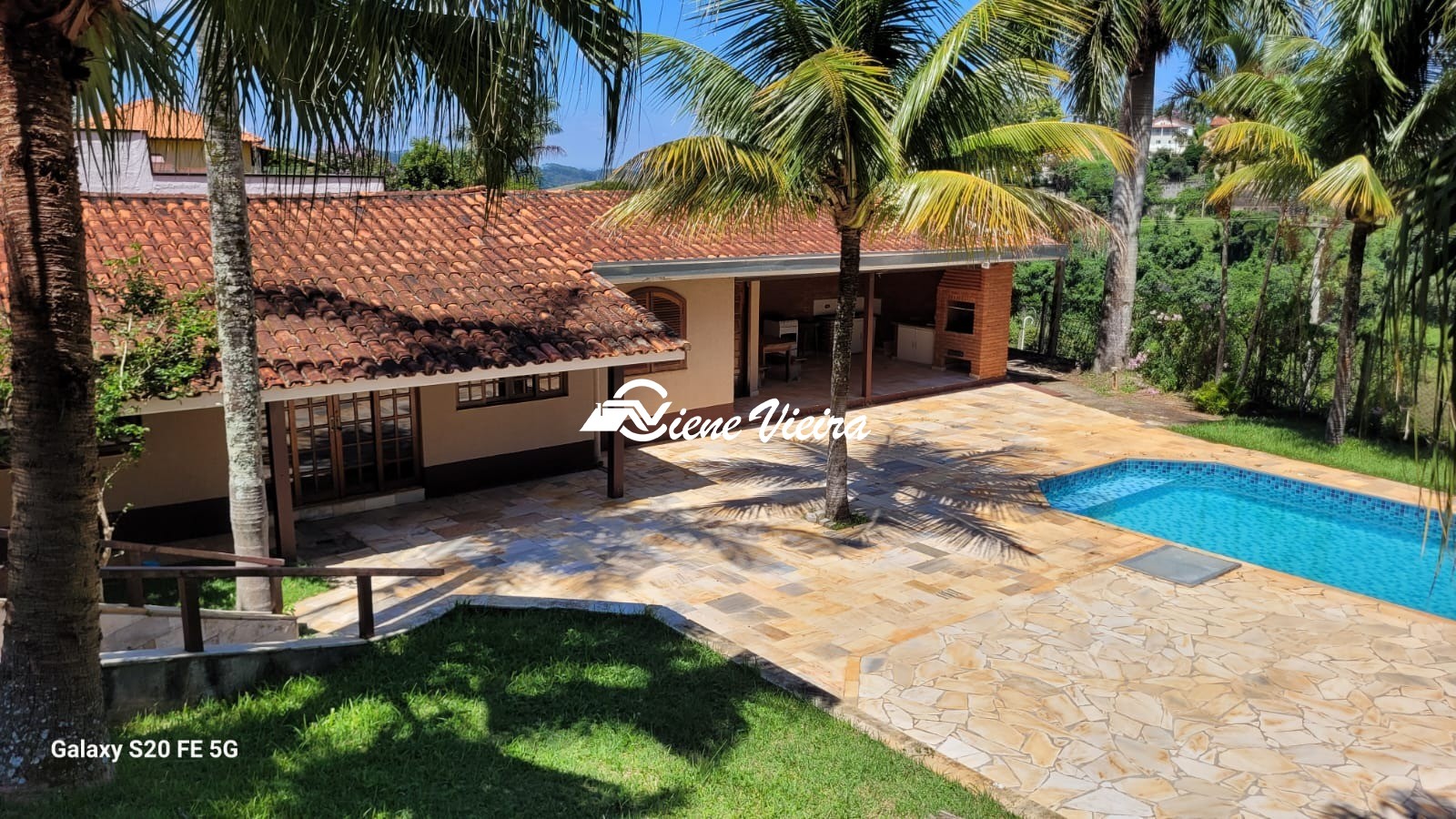 Chácara, 3 quartos, 1100 m² - Foto 2