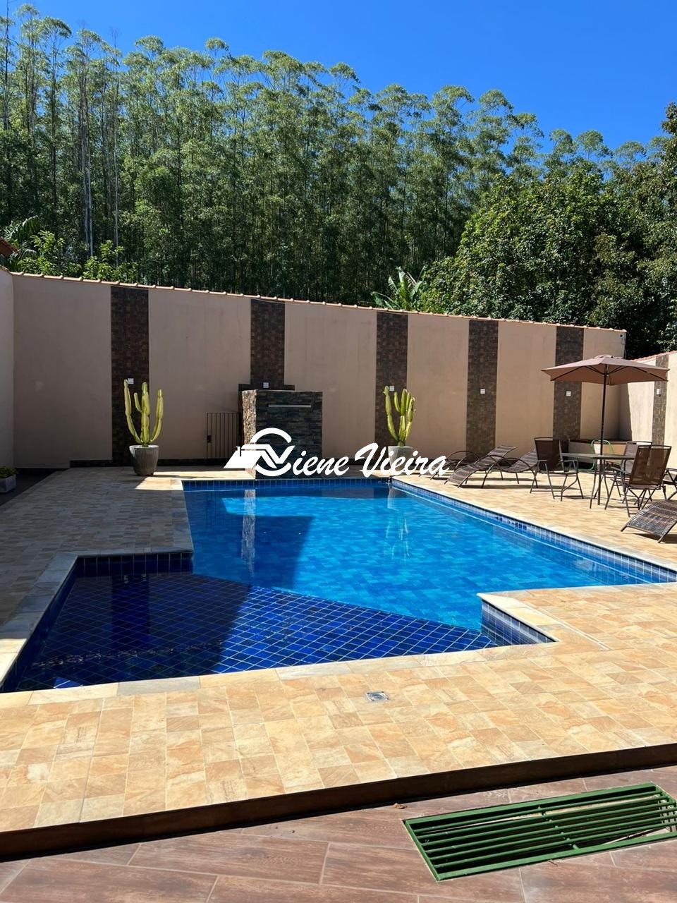 Chácara, 3 quartos, 1080 m² - Foto 2