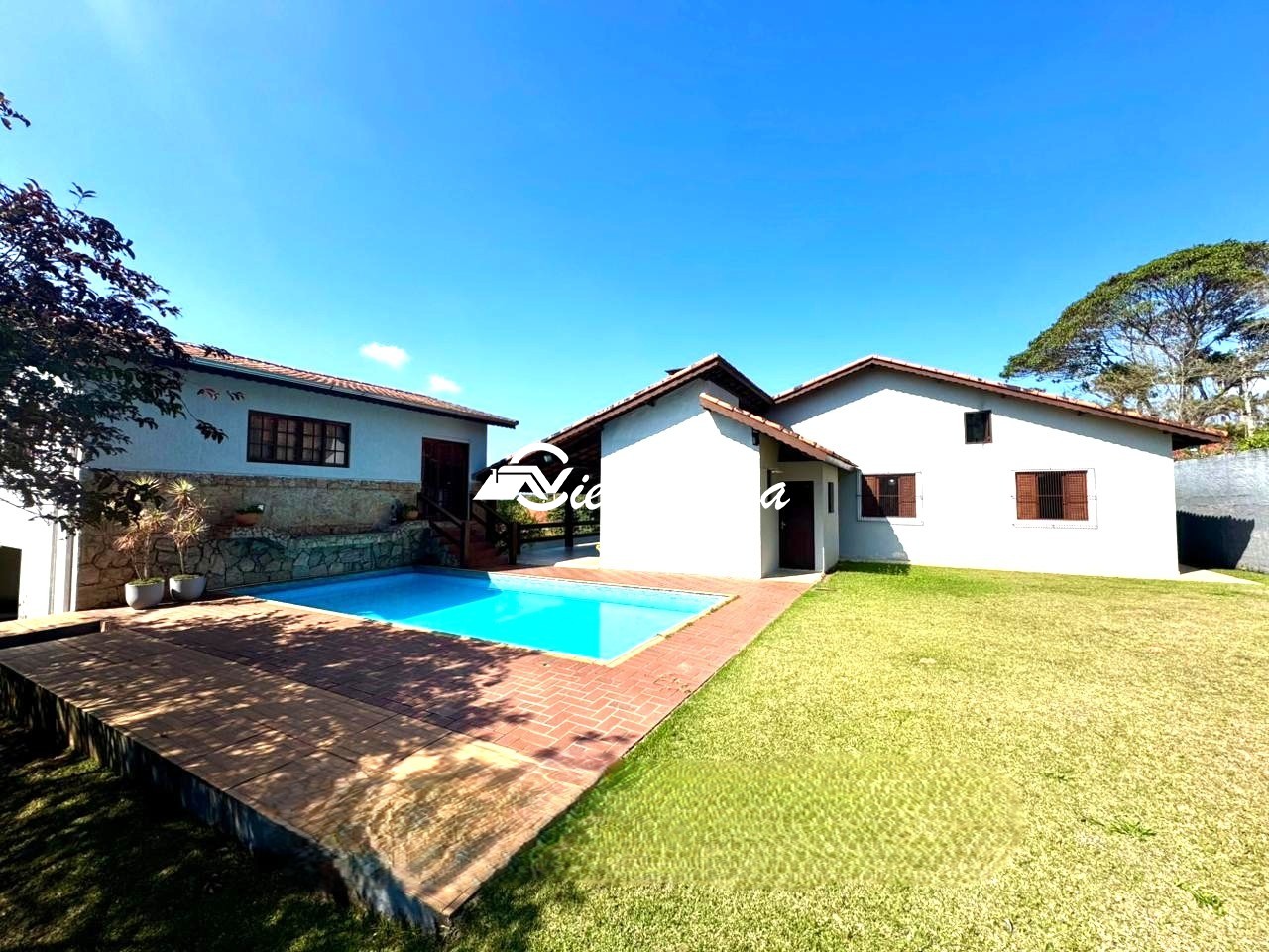Chácara, 3 quartos, 1062 m² - Foto 2