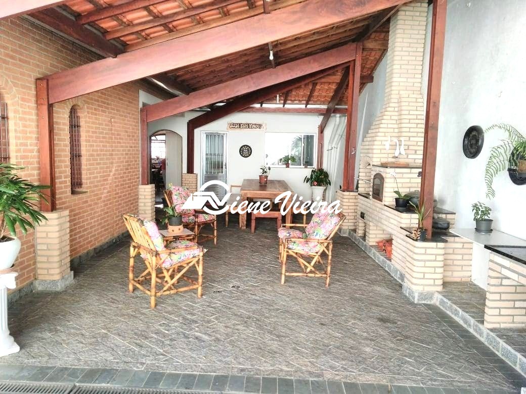 Casa, 4 quartos, 907 m² - Foto 1