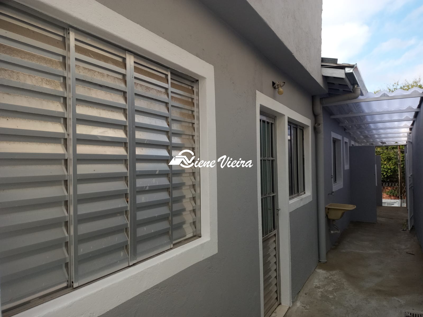 Casa, 1 quarto, 150 m² - Foto 2