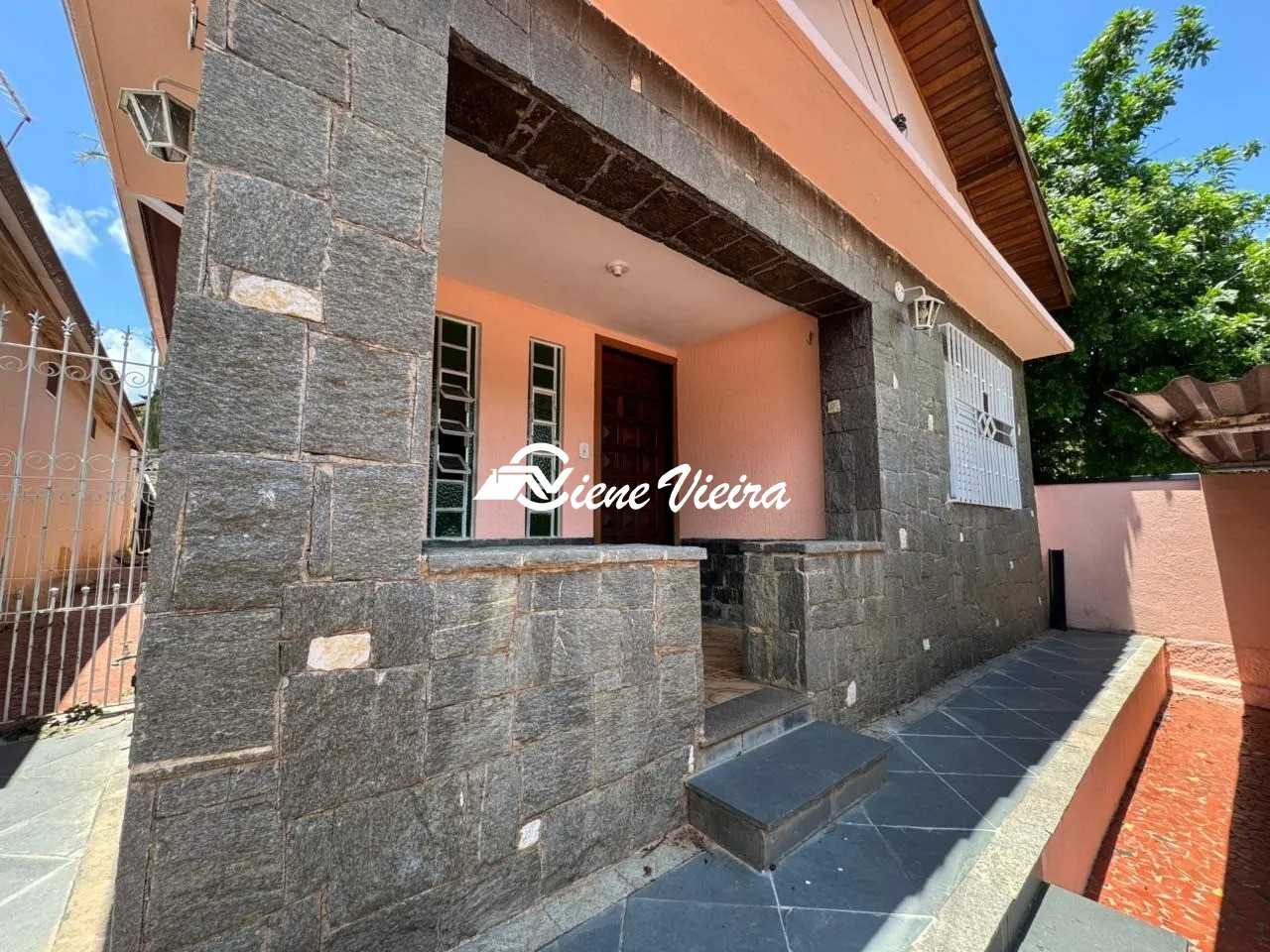 Casa, 3 quartos, 168 m² - Foto 1