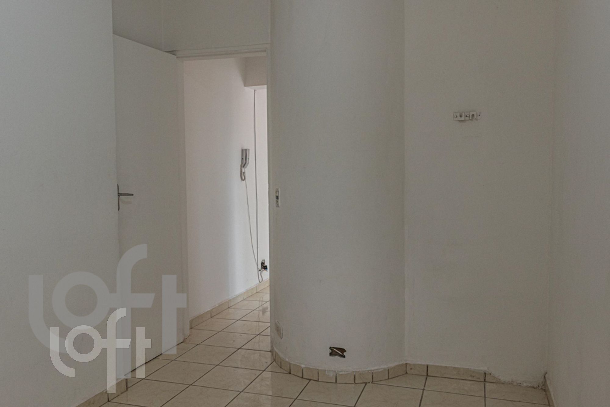 Apartamento, 1 quarto, 28 m² - Foto 2