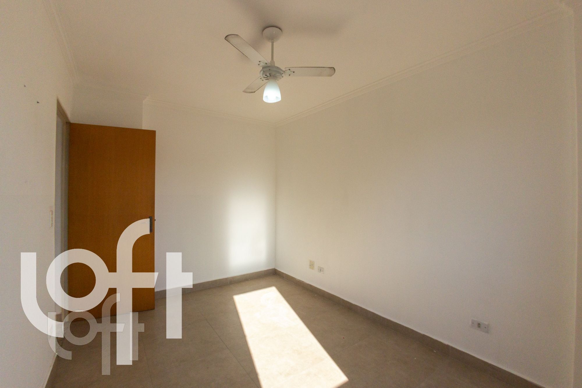 Apartamento à venda com 2 quartos, 71m² - Foto 6