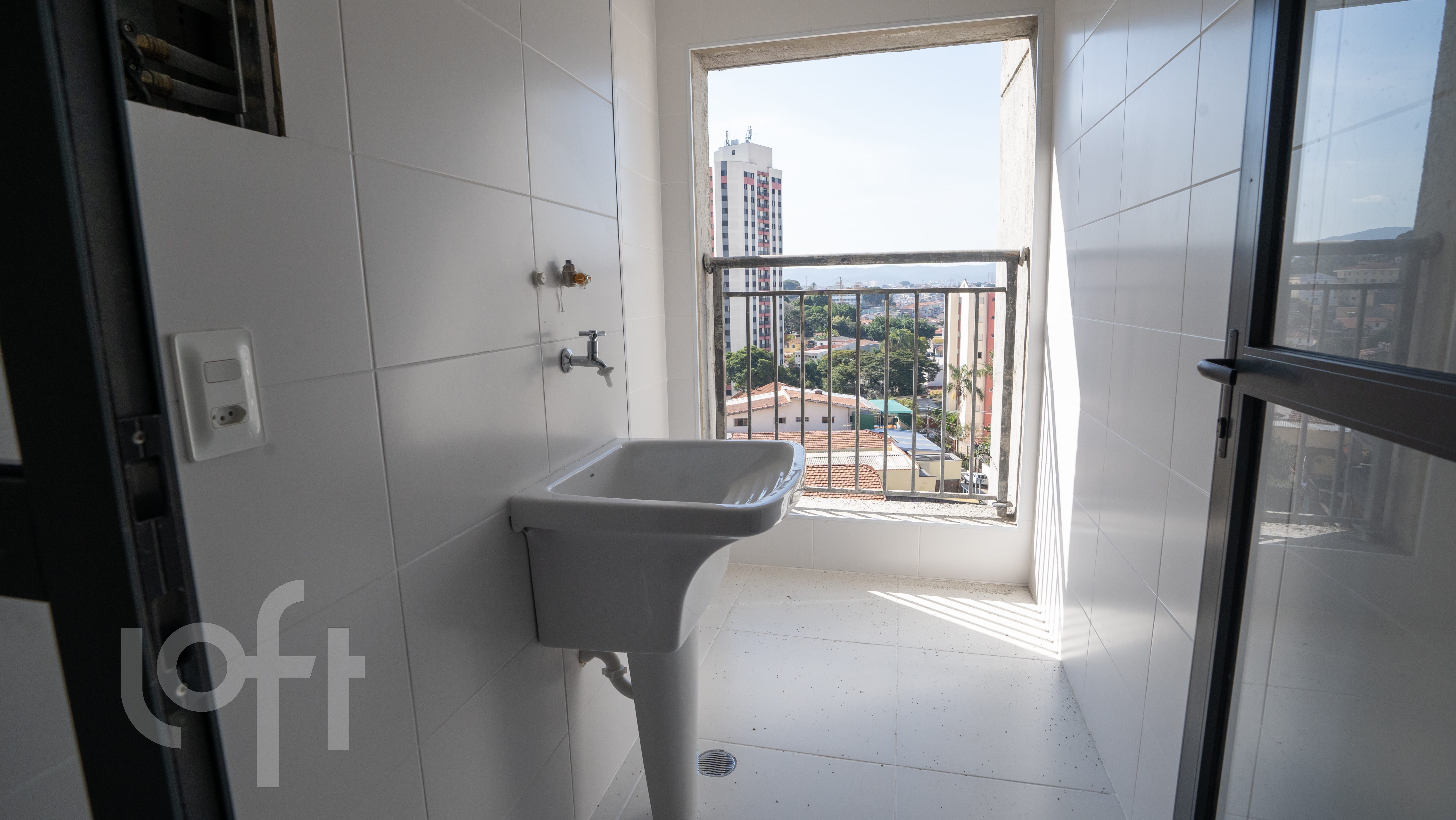 Apartamento à venda com 1 quarto, 68m² - Foto 6