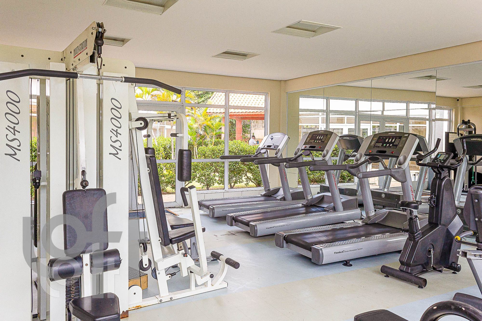 Apartamento à venda com 2 quartos, 50m² - Foto 33