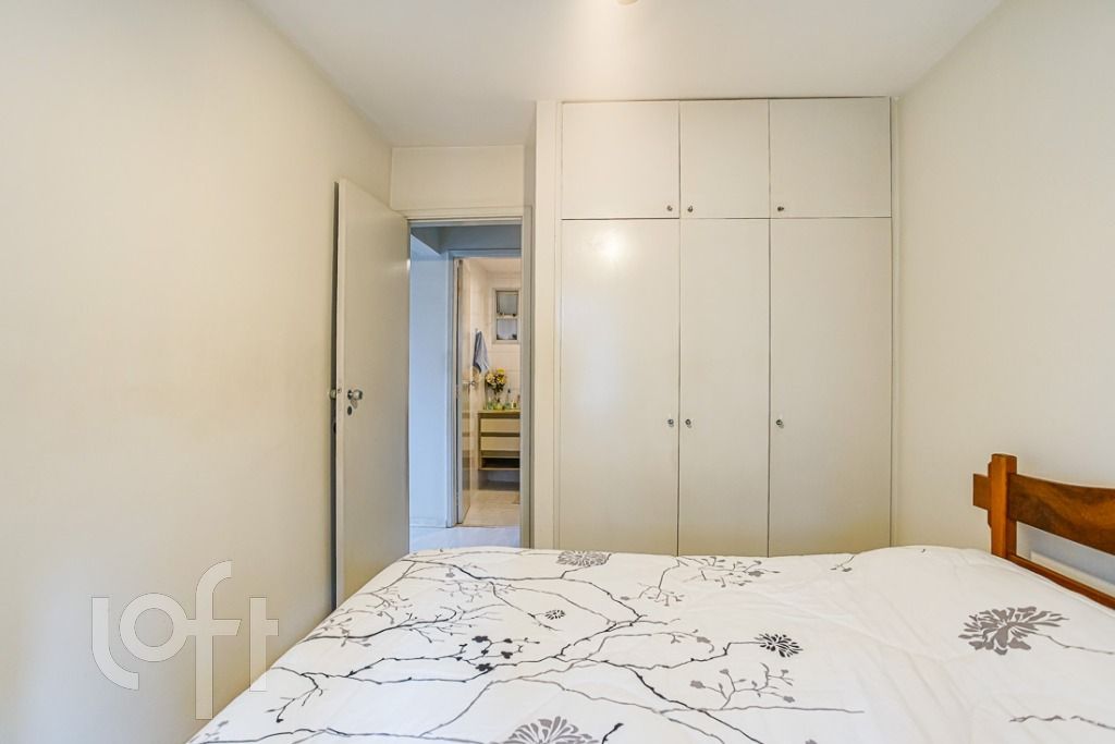Apartamento à venda com 3 quartos, 70m² - Foto 15
