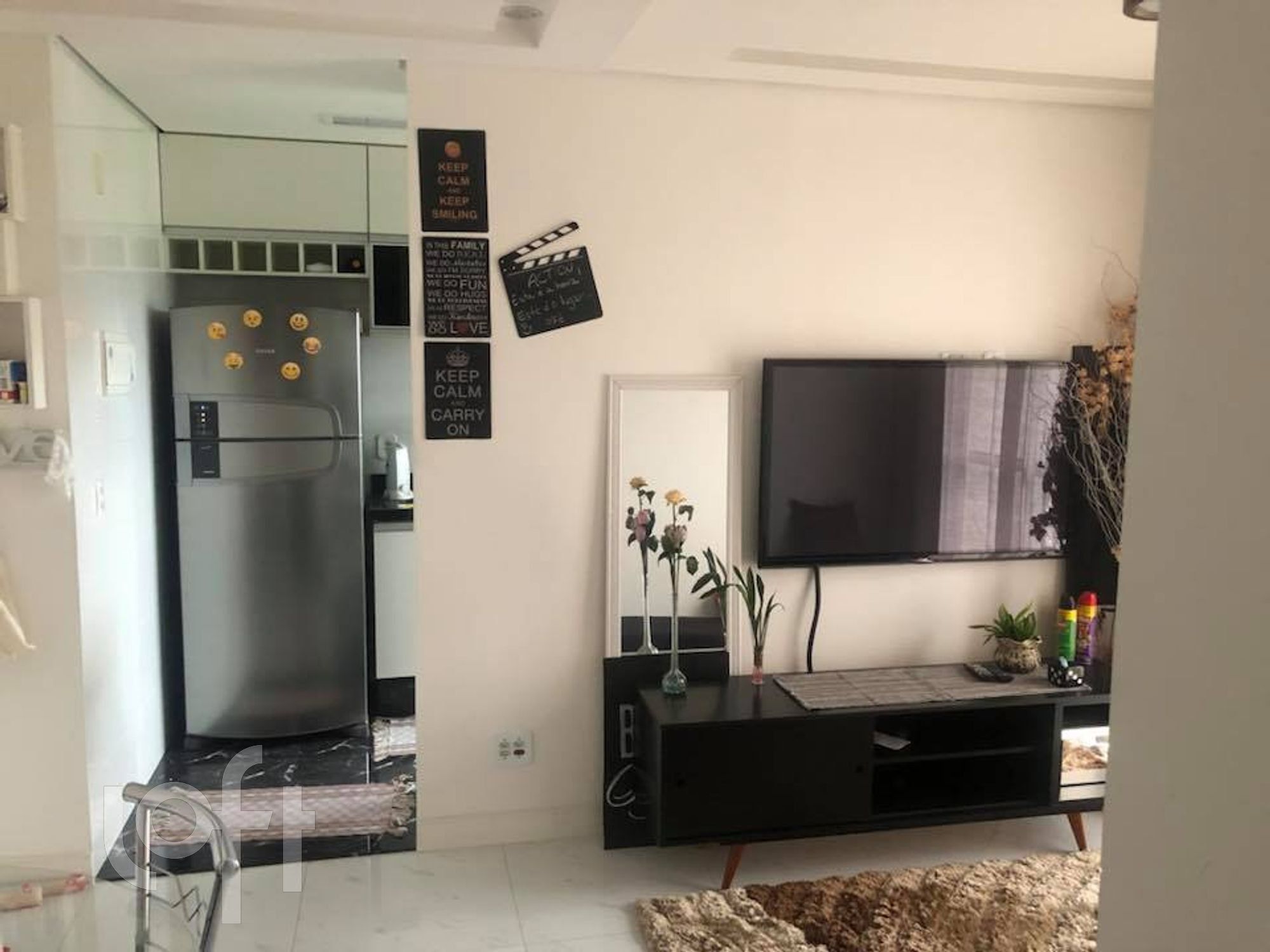 Apartamento à venda com 2 quartos, 42m² - Foto 2