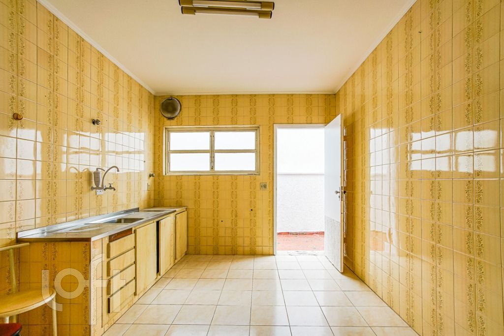 Casa à venda com 3 quartos, 131m² - Foto 16