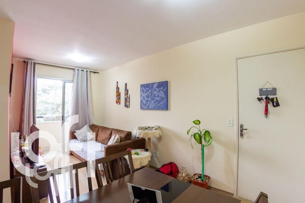 Apartamento à venda com 2 quartos, 48m² - Foto 11