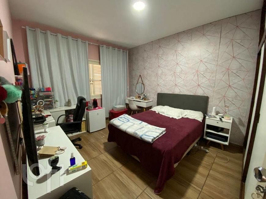 Casa, 4 quartos, 202 m² - Foto 2