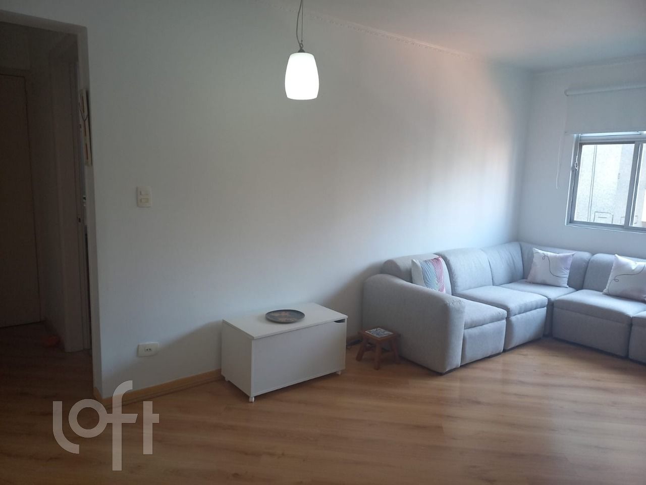 Apartamento à venda com 2 quartos, 82m² - Foto 2