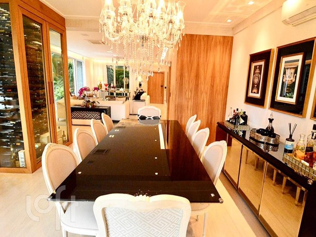Casa de Condomínio à venda com 4 quartos, 559m² - Foto 9