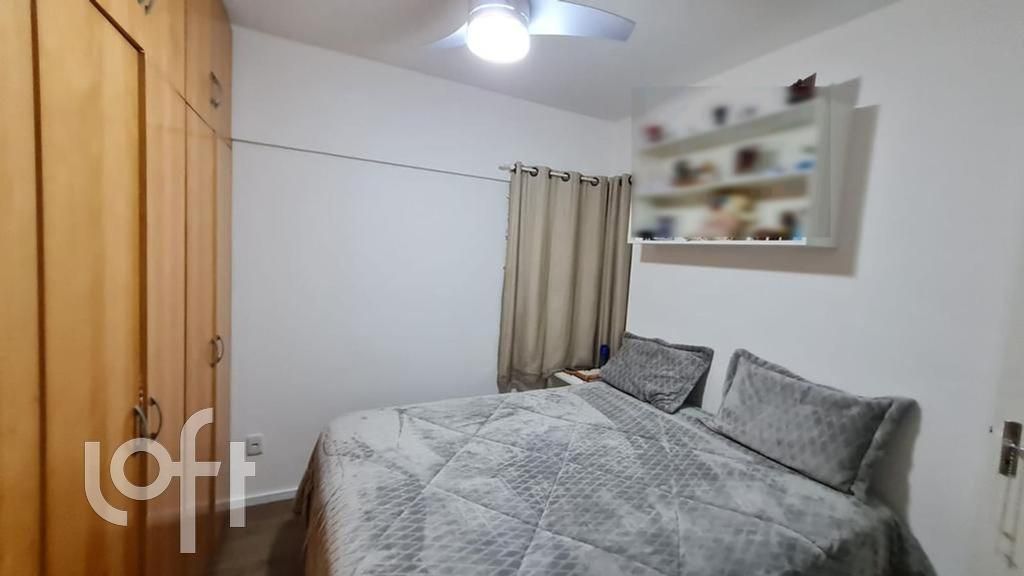 Apartamento à venda com 3 quartos, 70m² - Foto 1