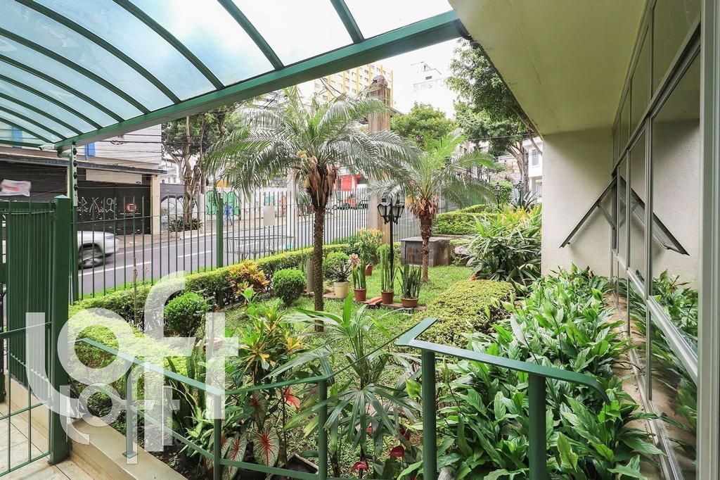Apartamento à venda com 1 quarto, 28m² - Foto 11
