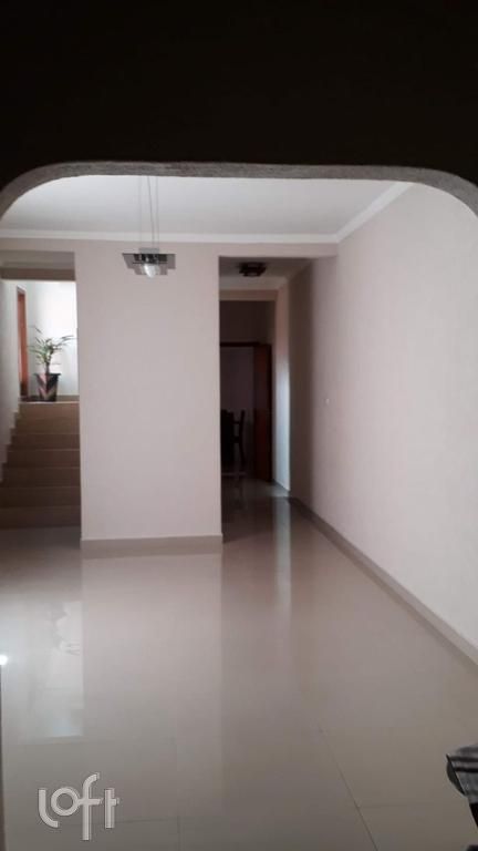 Casa, 3 quartos, 237 m² - Foto 1