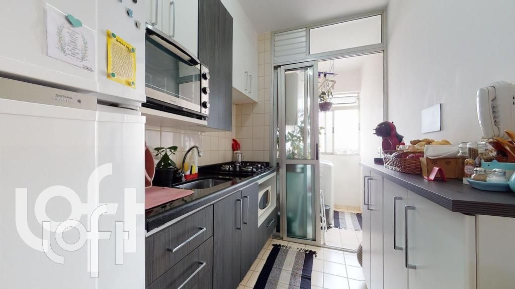 Apartamento à venda com 2 quartos, 44m² - Foto 33