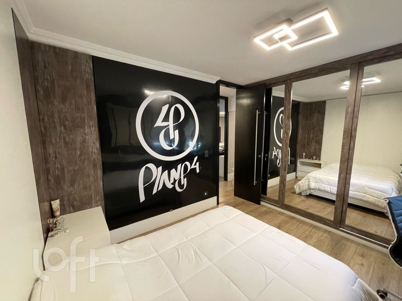 Apartamento à venda com 4 quartos, 247m² - Foto 9