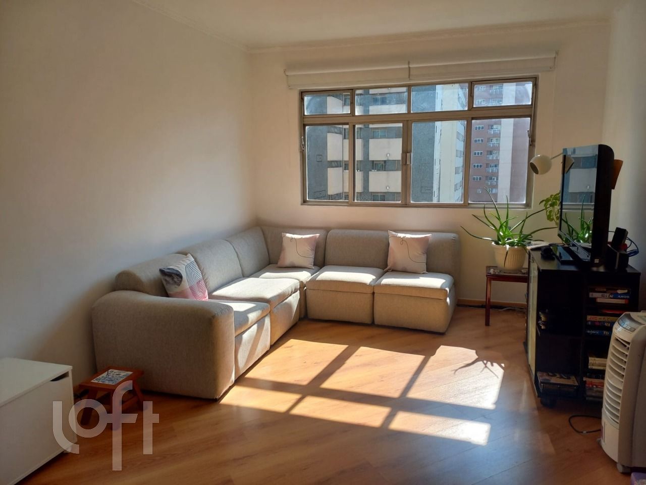 Apartamento à venda com 2 quartos, 82m² - Foto 1