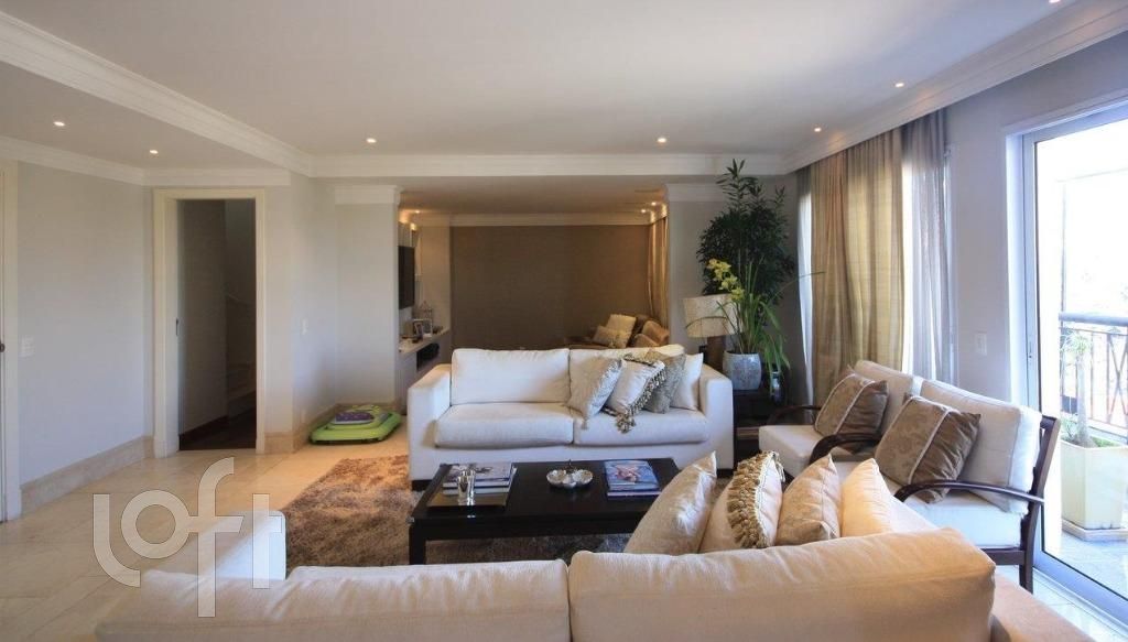 Apartamento à venda com 3 quartos, 380m² - Foto 1