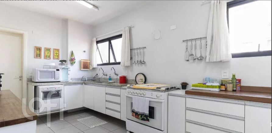 Apartamento à venda com 3 quartos, 167m² - Foto 12