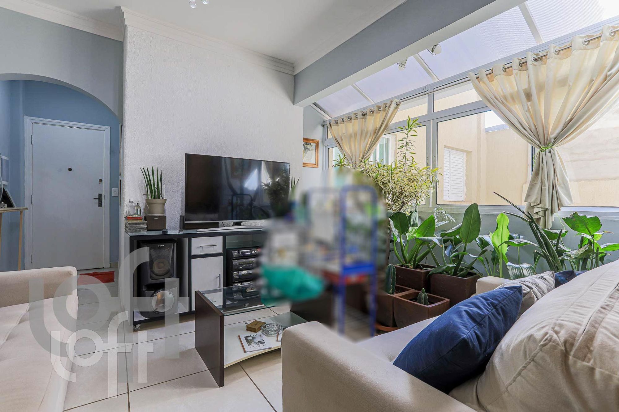Apartamento à venda com 2 quartos, 75m² - Foto 35