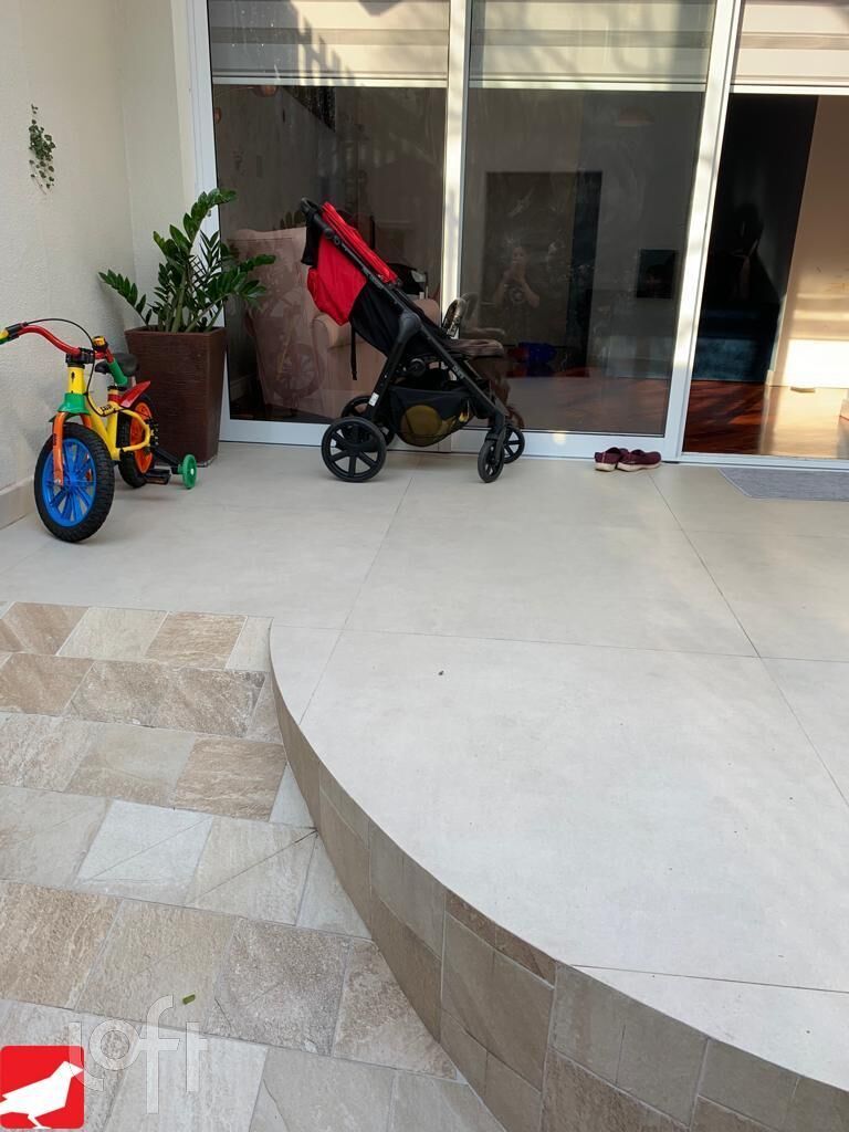 Casa à venda com 3 quartos, 234m² - Foto 30