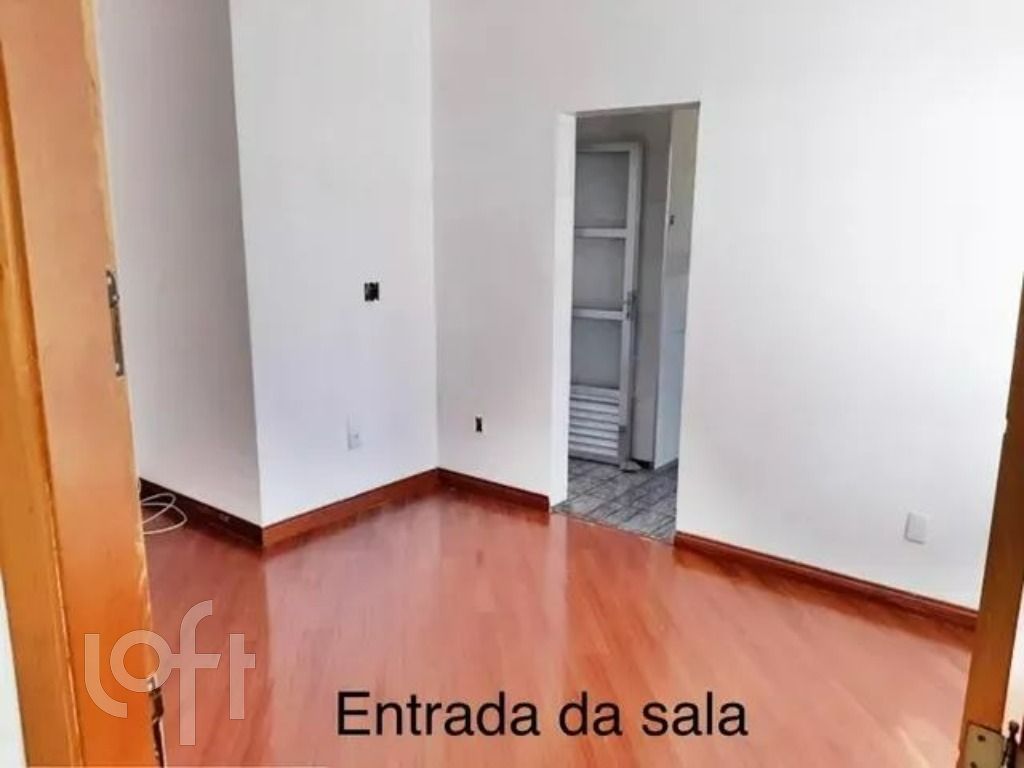 Apartamento à venda com 2 quartos, 84m² - Foto 3