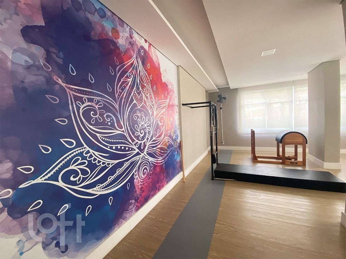 Apartamento à venda com 2 quartos, 74m² - Foto 20