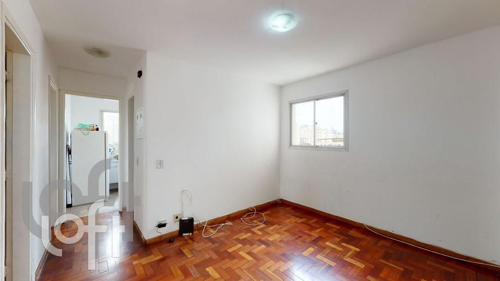 Apartamento à venda com 2 quartos, 70m² - Foto 17