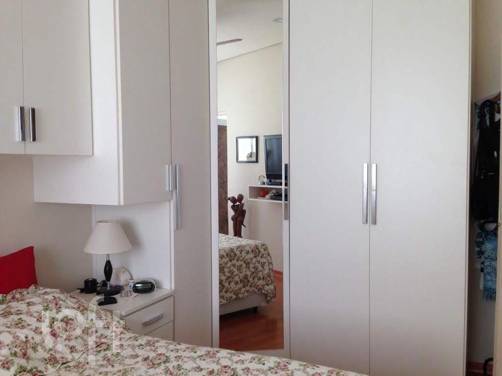 Apartamento à venda com 2 quartos, 111m² - Foto 13