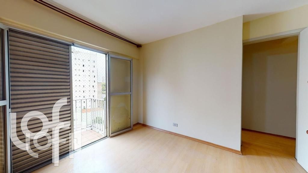 Apartamento à venda com 2 quartos, 64m² - Foto 7