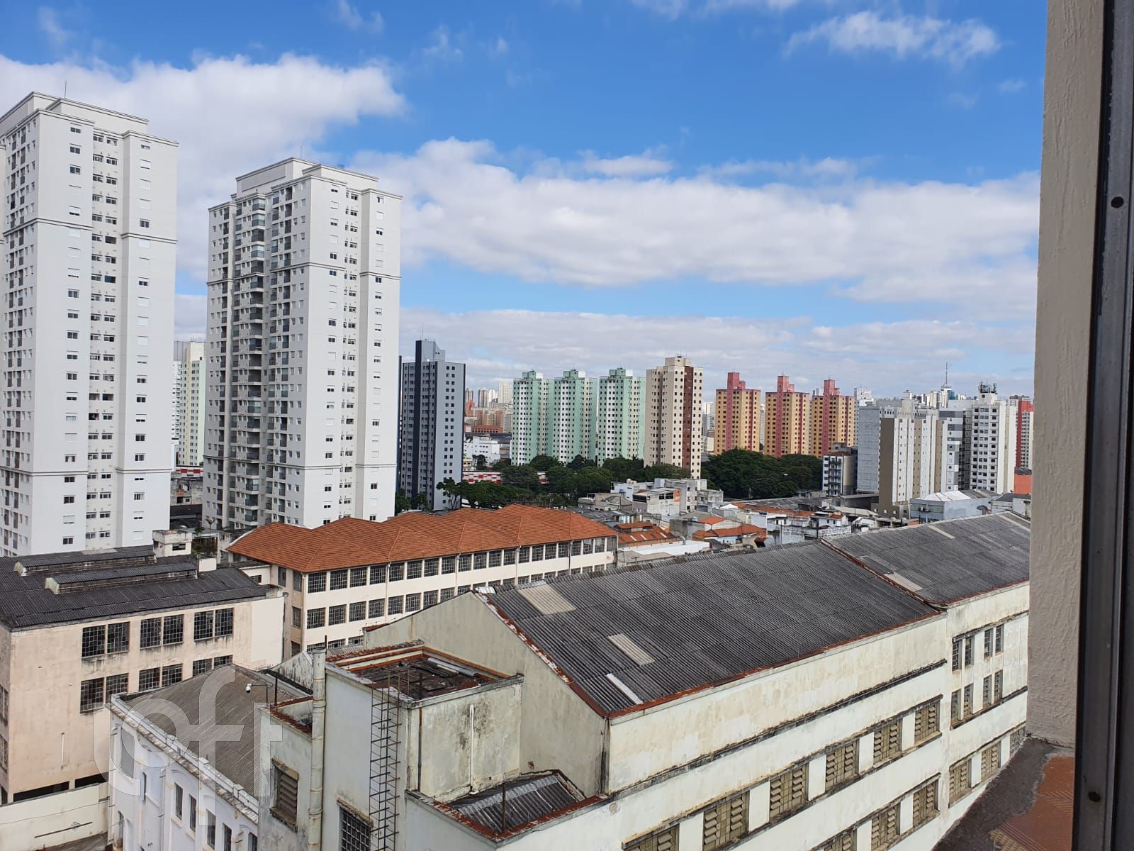 Apartamento à venda com 1 quarto, 32m² - Foto 17