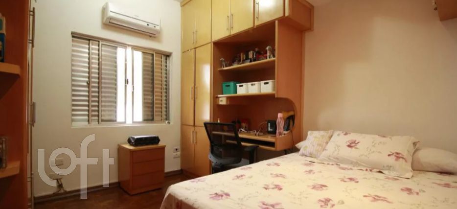 Casa à venda com 3 quartos, 226m² - Foto 7