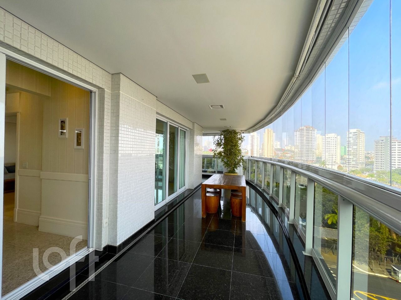 Apartamento, 3 quartos, 330 m² - Foto 9