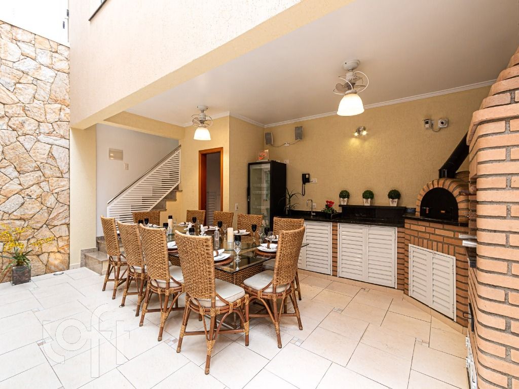 Casa, 2 quartos, 128 m² - Foto 1