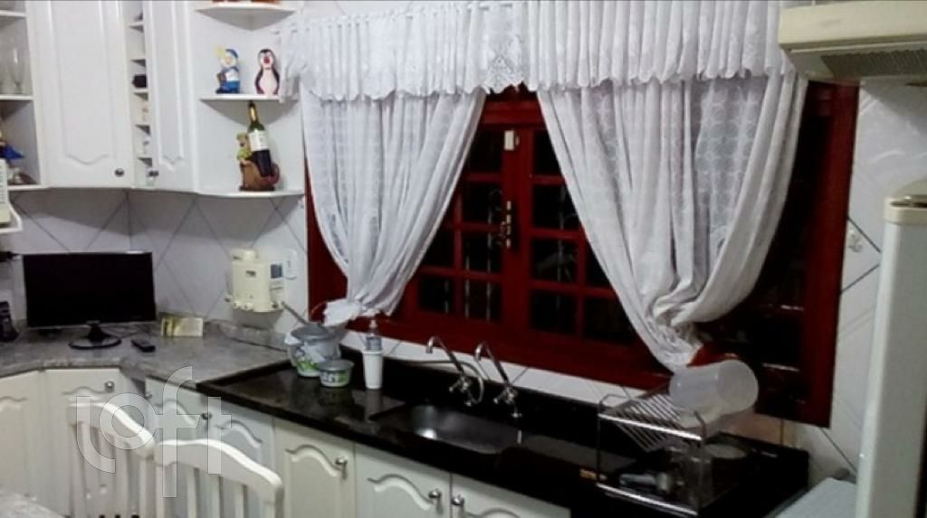 Casa, 3 quartos, 240 m² - Foto 9