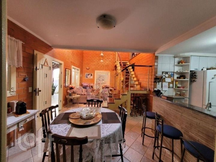 Casa à venda com 3 quartos, 160m² - Foto 10