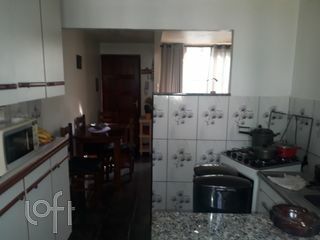 Apartamento à venda com 2 quartos, 50m² - Foto 7