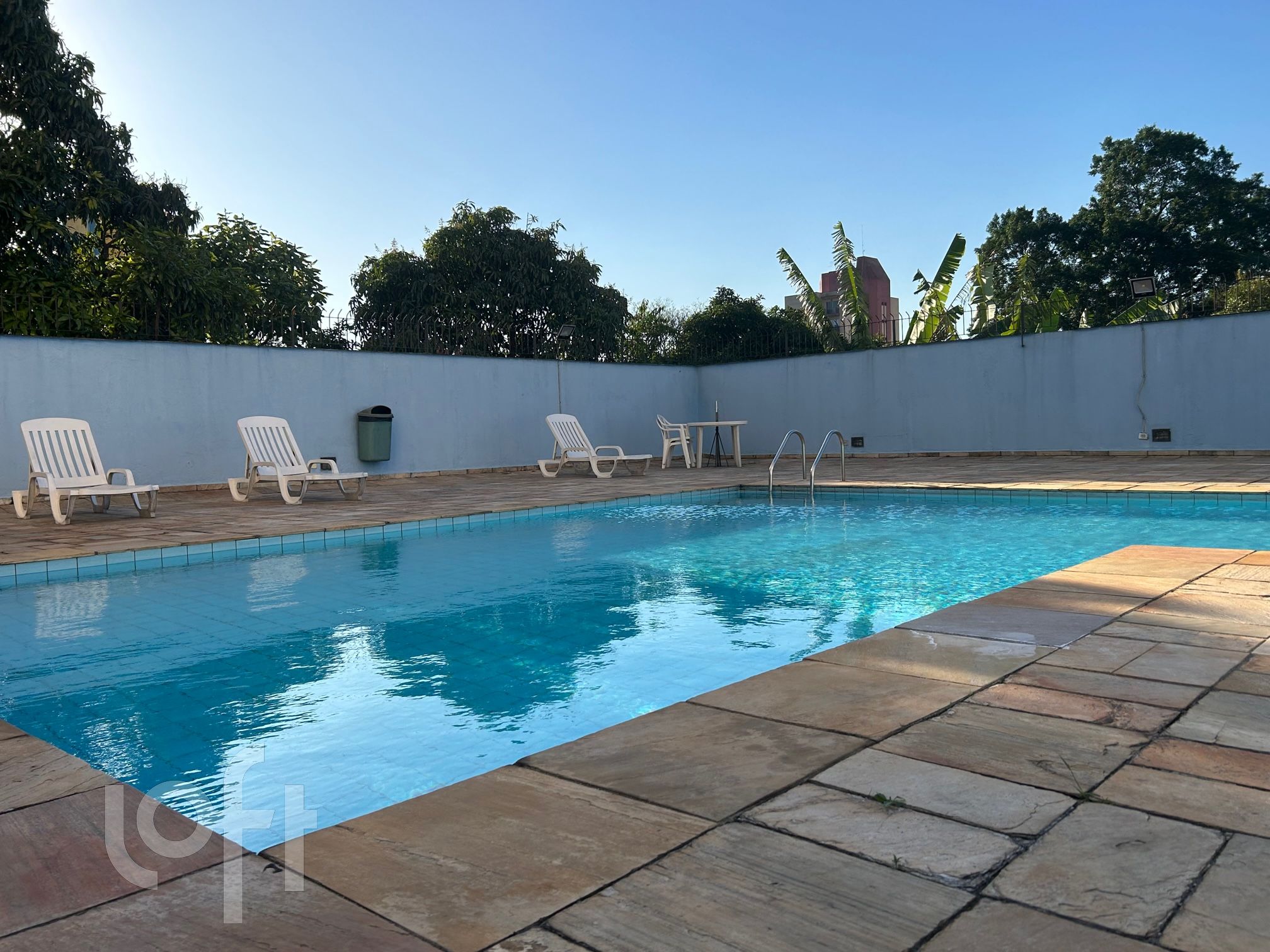 Apartamento à venda com 3 quartos, 75m² - Foto 18