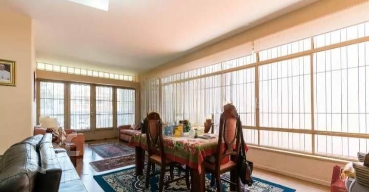 Casa, 4 quartos, 258 m² - Foto 4