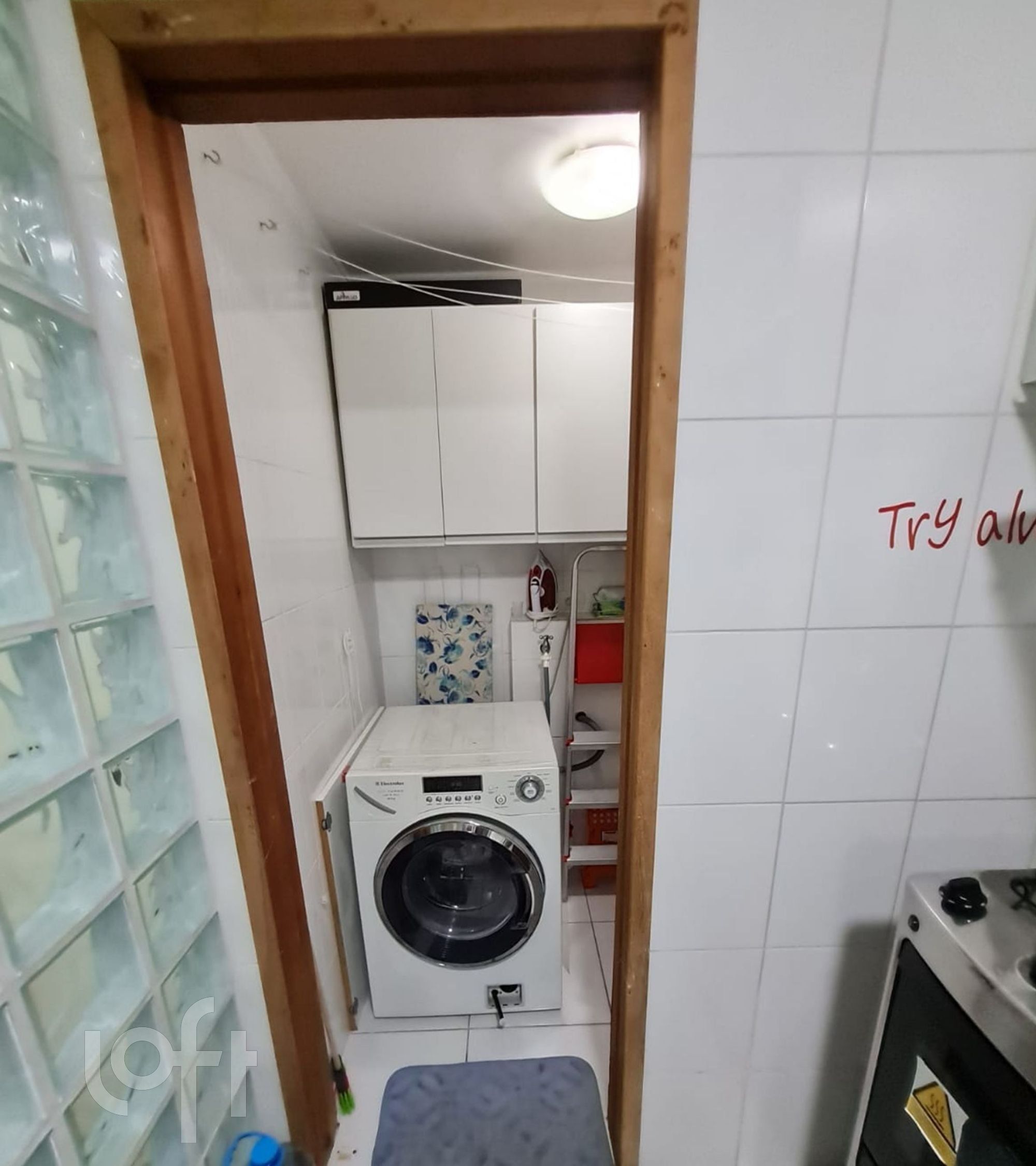 Apartamento à venda com 1 quarto, 40m² - Foto 3