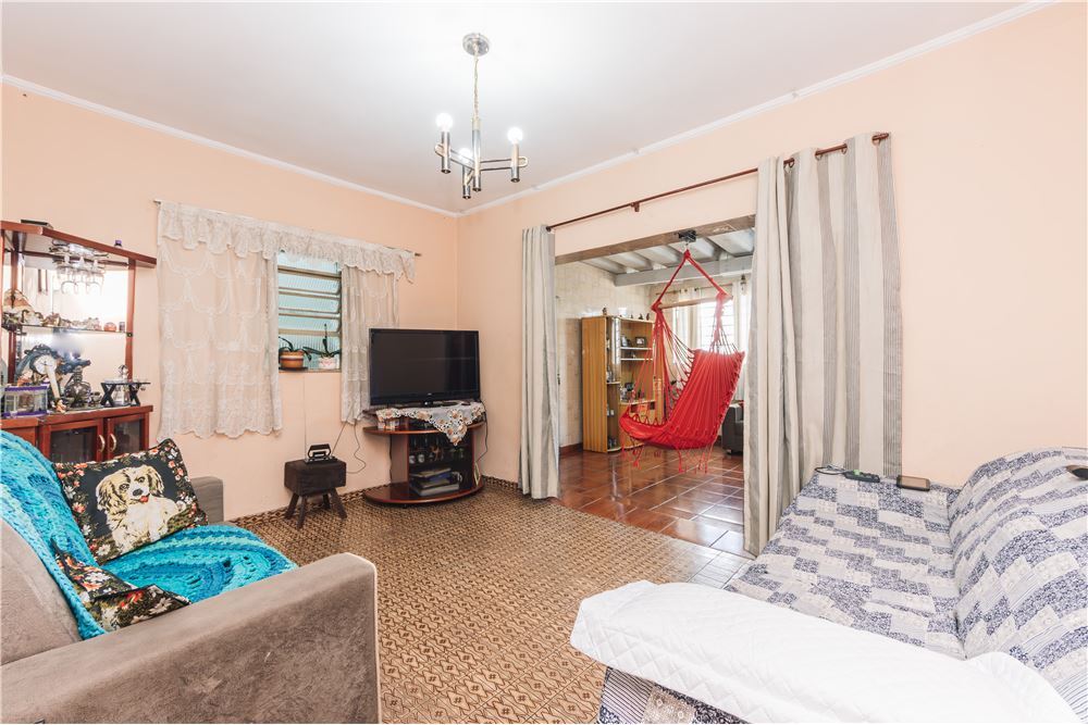 Casa à venda com 5 quartos, 215m² - Foto 11