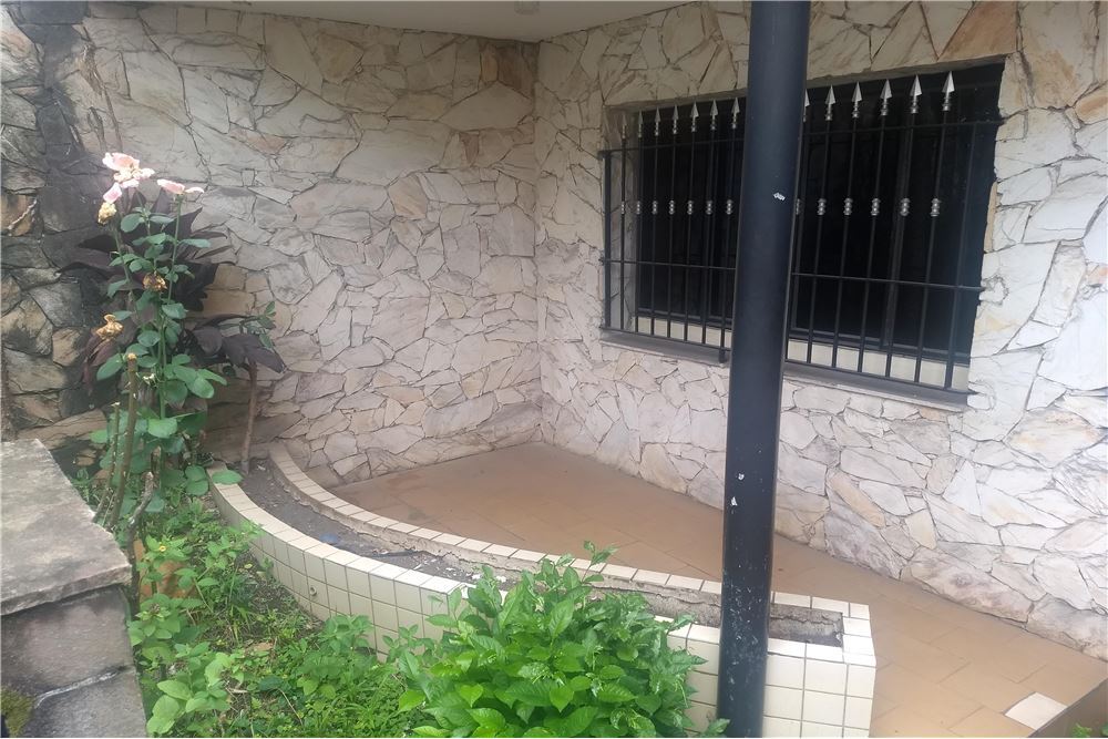 Casa, 5 quartos, 230 m² - Foto 3