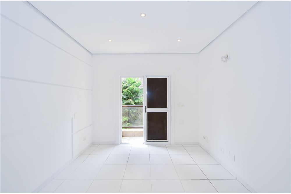 Apartamento à venda com 3 quartos, 129m² - Foto 27