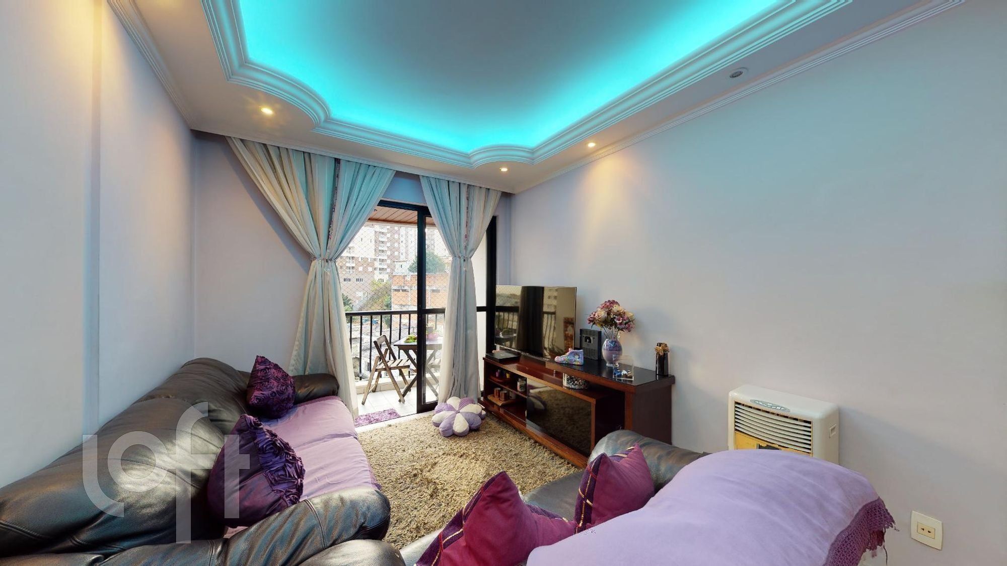 Apartamento à venda com 2 quartos, 63m² - Foto 1