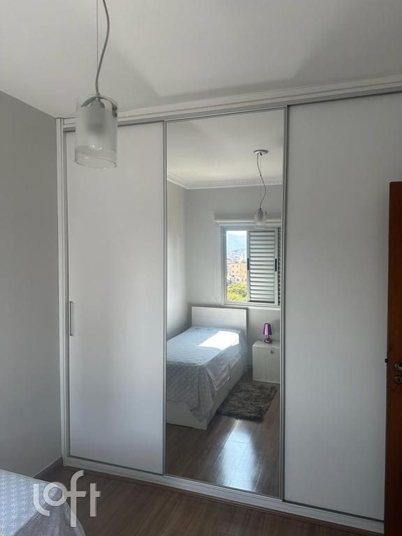 Apartamento à venda com 2 quartos, 67m² - Foto 9