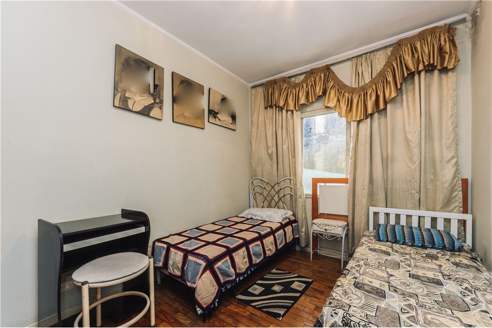 Casa à venda com 5 quartos, 215m² - Foto 19