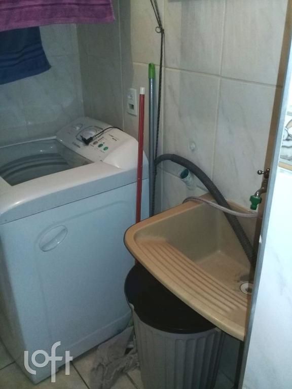 Apartamento à venda com 2 quartos, 50m² - Foto 4