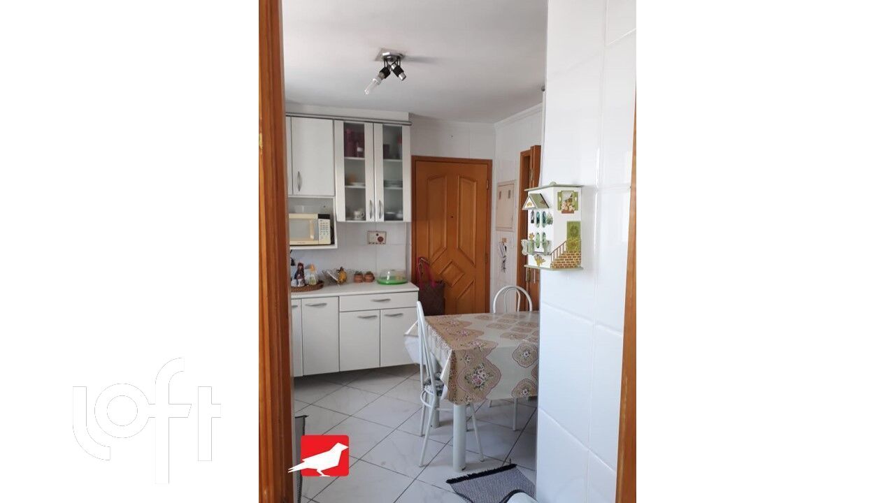Apartamento à venda com 3 quartos, 85m² - Foto 4